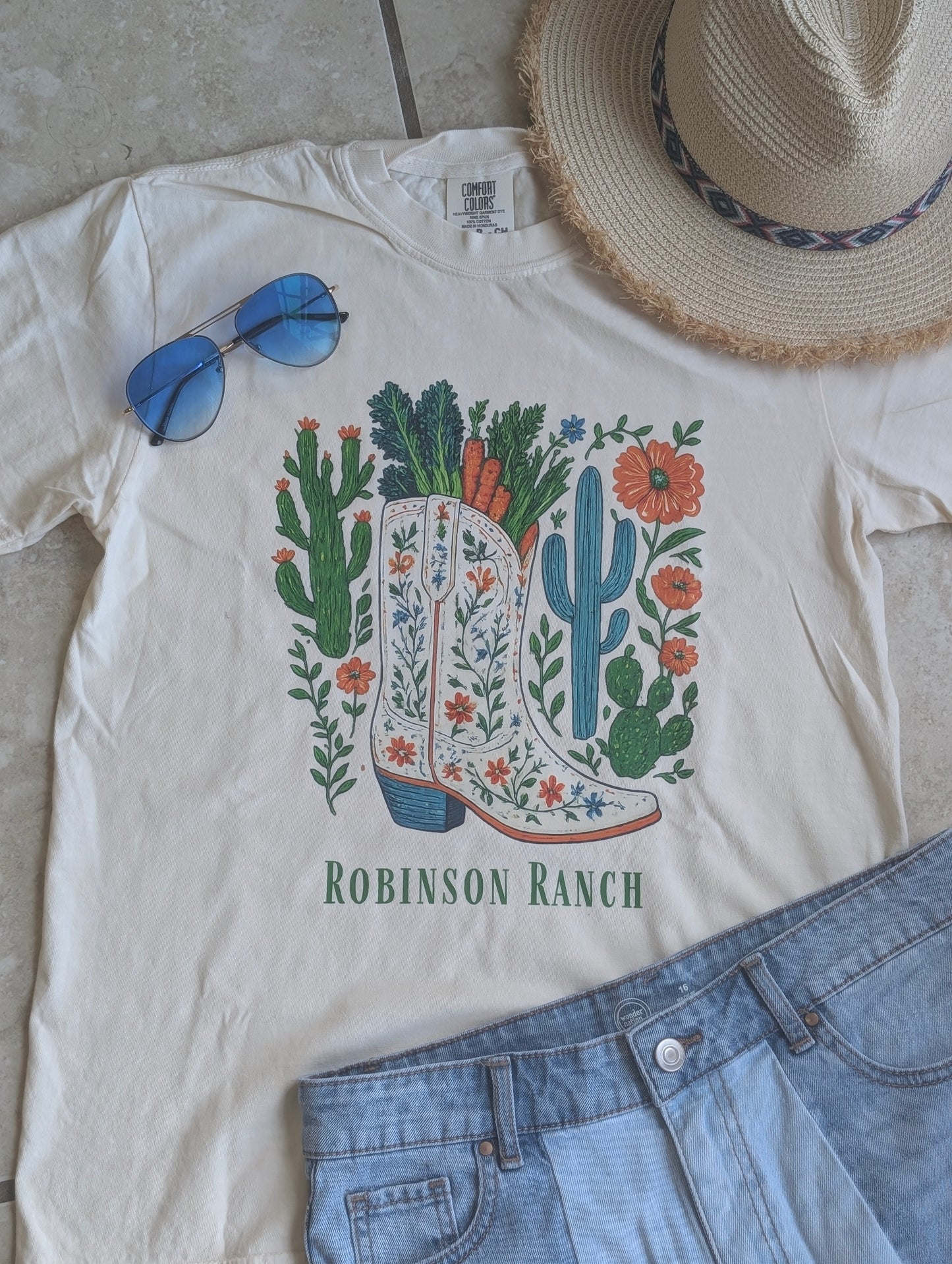 Cream Boots Shirt - Robinson Ranch